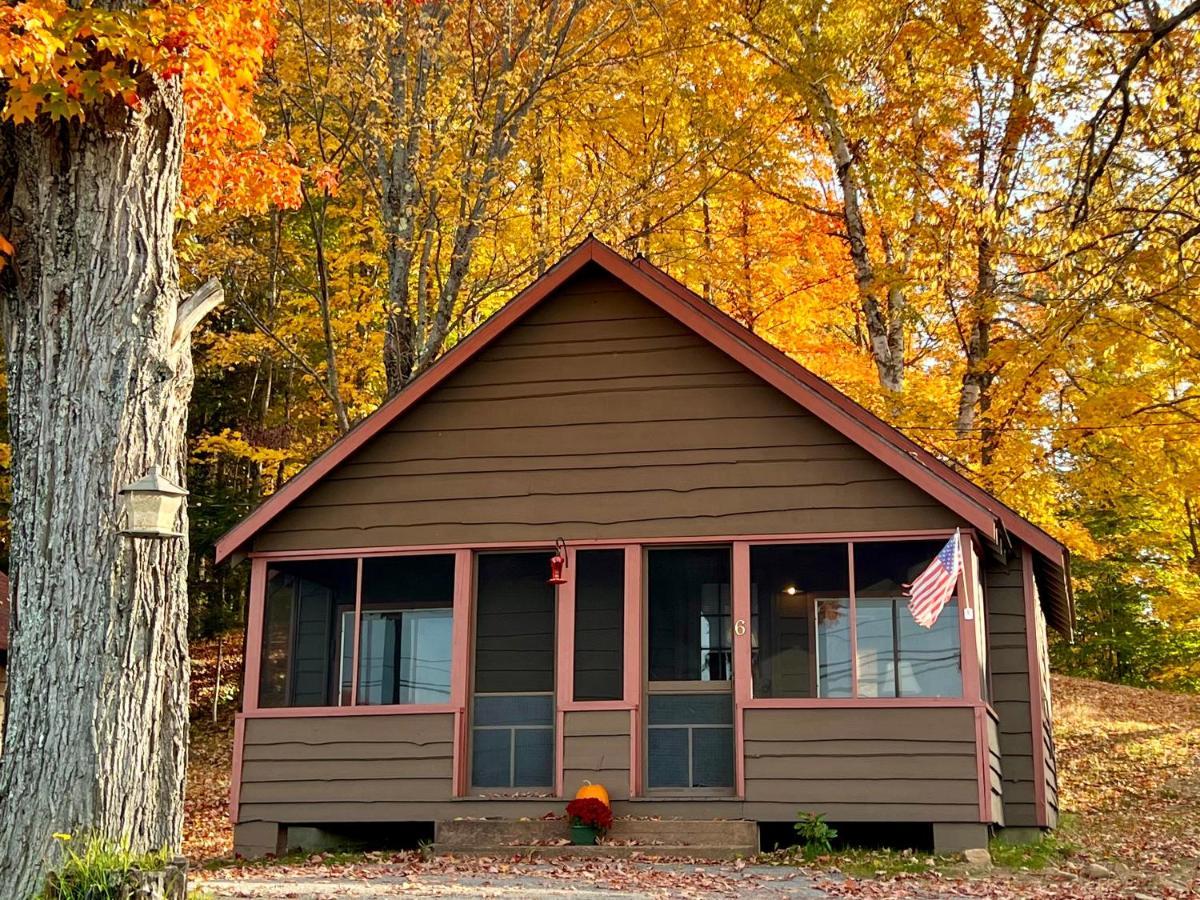 ホテルAdirondack Lake Cabins Indian Lake エクステリア 写真